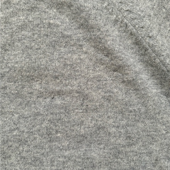 J. Crew 100% Lambs Wool Gray Sweater Size S - Picture 5 of 12